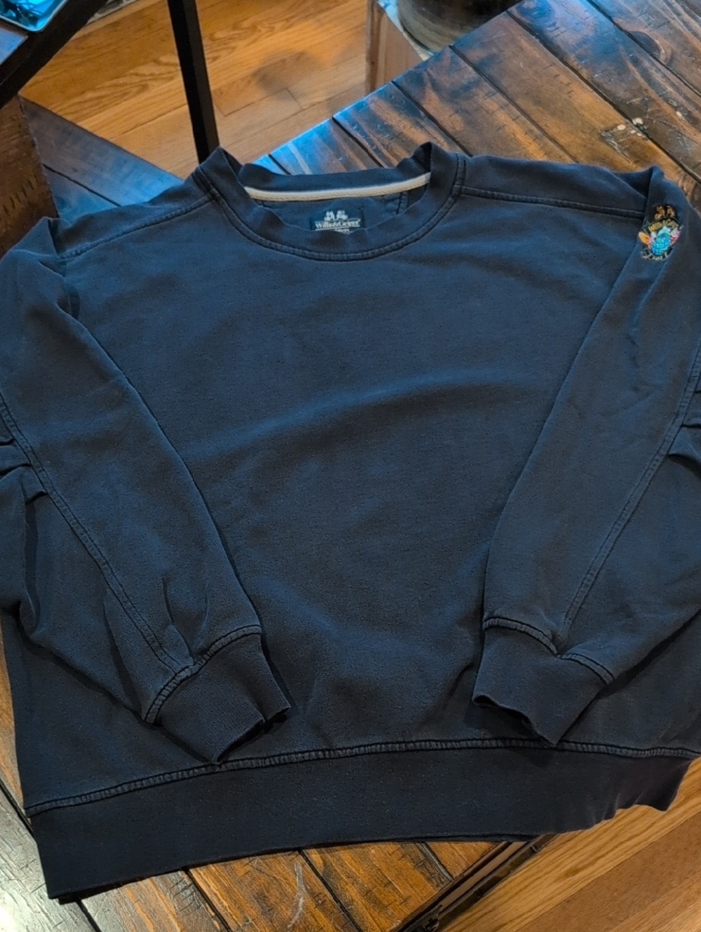 Vintage Willis & Geiger Sweatshirt Embroidered Arm Logo